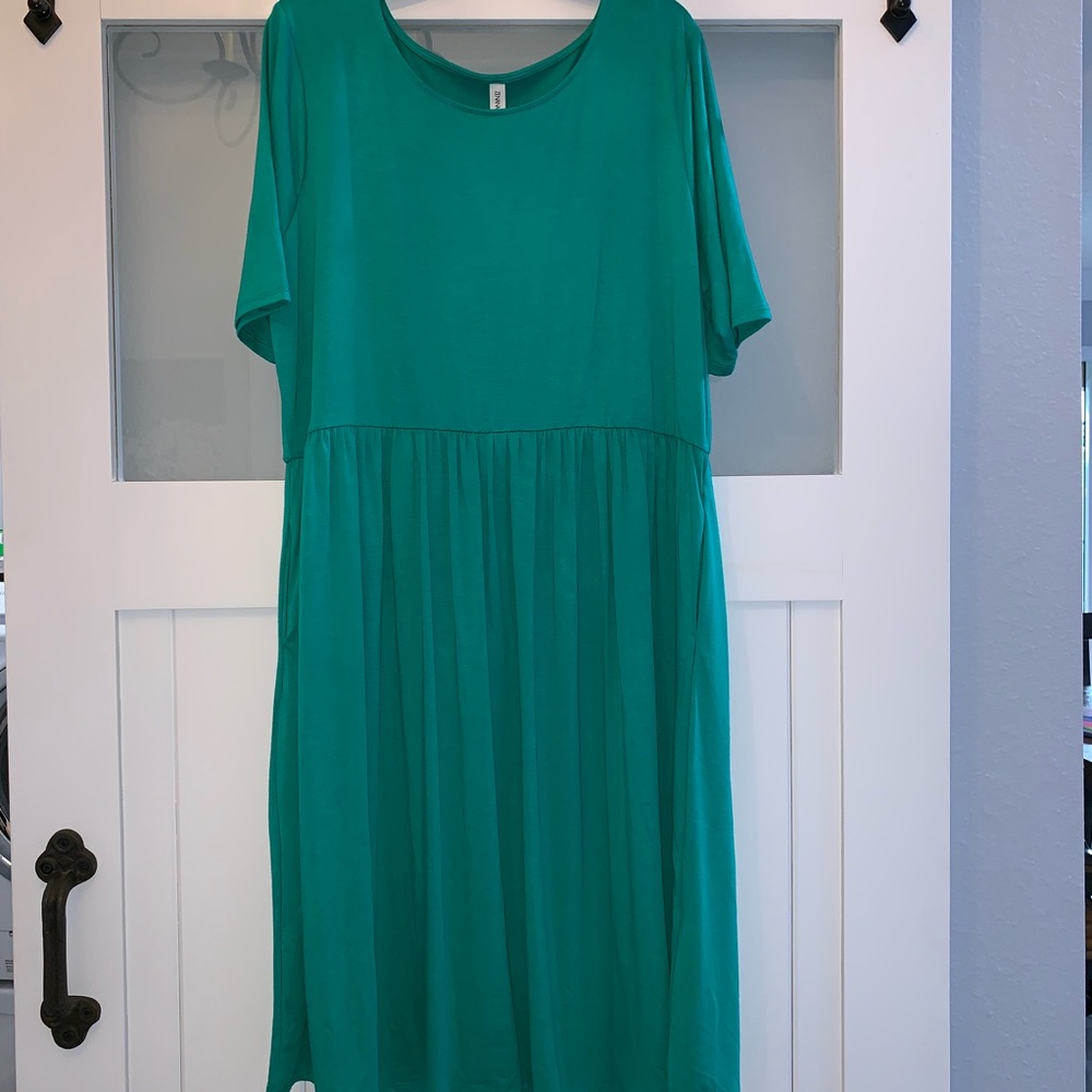 Adorable Comfy Dress WITH POCKETS!